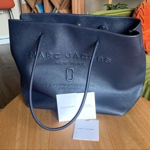 Authentic Marc Jacobs Textured leather tote